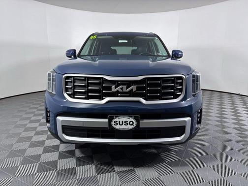 Black 2025 Kia Telluride S