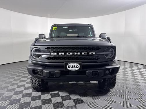 2023 Ford Bronco Badlands