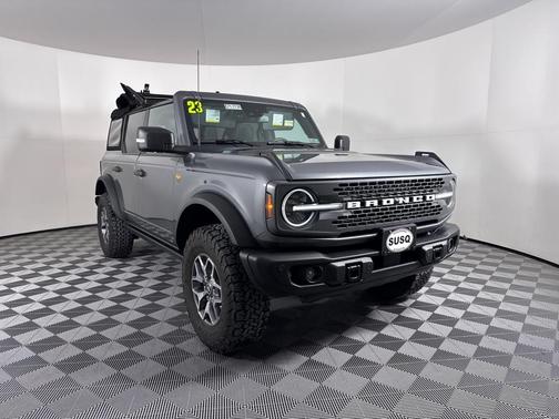 2023 Ford Bronco Badlands