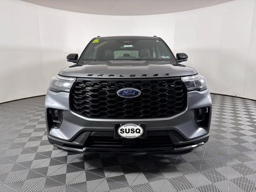 Gray 2025 Ford Explorer ST-Line
