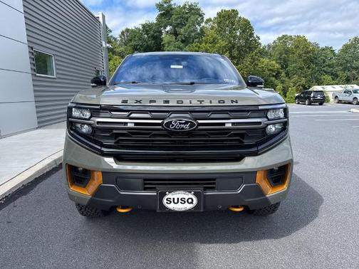 2025 Ford Expedition Tremor