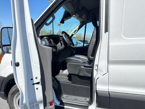 White 2026 Ford Transit-250 148 WB Medium Roof Cargo