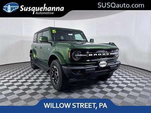 Green 2025 Ford Bronco Outer Banks