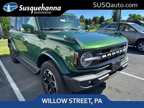 Green 2025 Ford Bronco Outer Banks