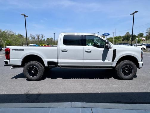 2025 Ford F-350 XLT