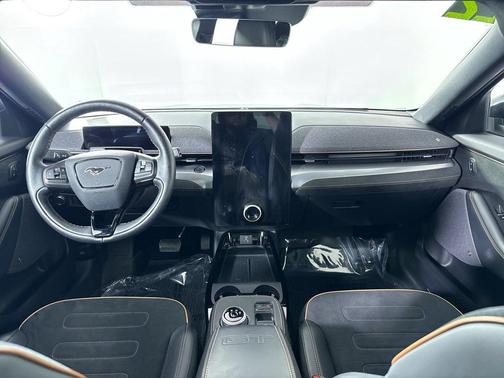 2022 Ford Mustang Mach-E GT