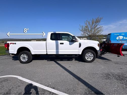 White 2019 Ford F-250 XLT