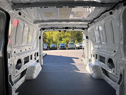 2024 Ford Transit-150 