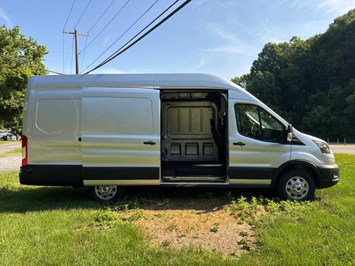 2025 Ford Transit-350 Base