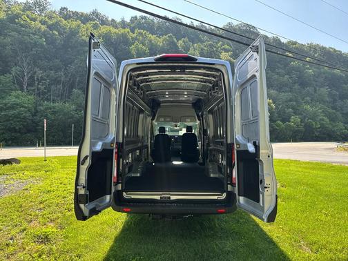 2025 Ford Transit-350 Base