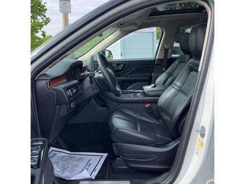 White 2024 Lincoln Aviator Reserve AWD