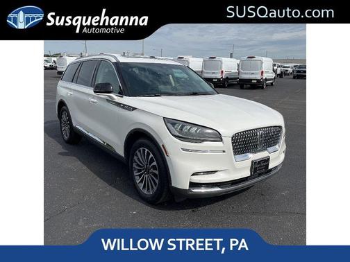 White 2024 Lincoln Aviator Reserve AWD