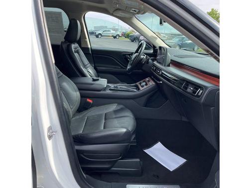 White 2024 Lincoln Aviator Reserve AWD