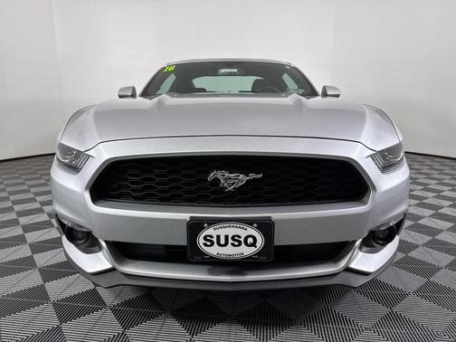 2016 Ford Mustang V6