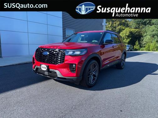 2025 Ford Explorer ST-Line