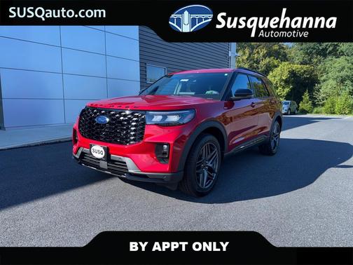 2025 Ford Explorer ST-Line