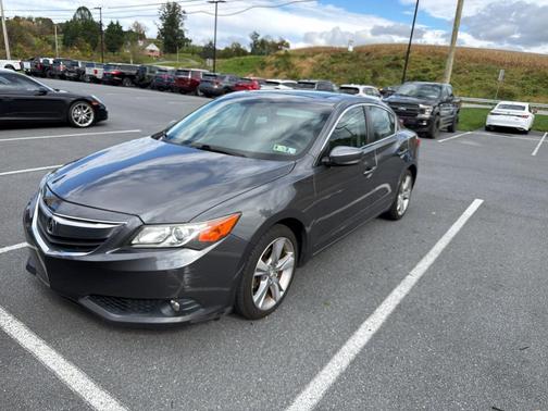 Gray 2013 Acura ILX 2.0L w/Premium Package