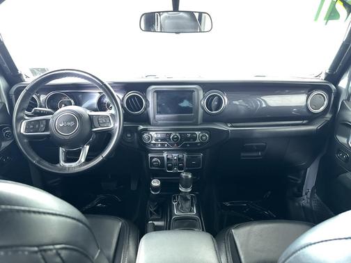 2021 Jeep Wrangler Unlimited Sahara Altitude