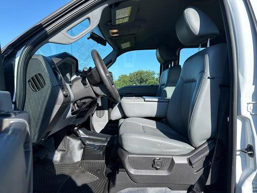 2012 Ford F-350 XL