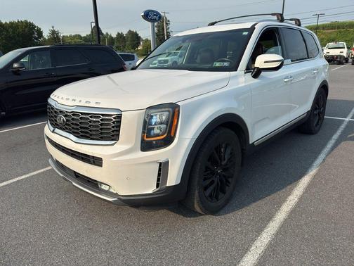 White 2021 Kia Telluride SX