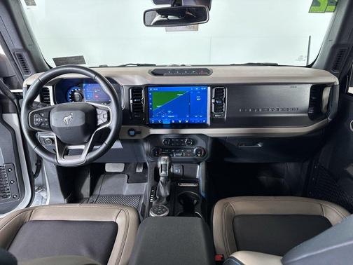White 2022 Ford Bronco Wildtrak