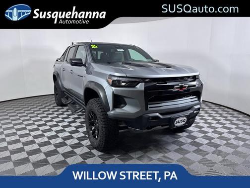 Gray 2025 Chevrolet Colorado ZR2