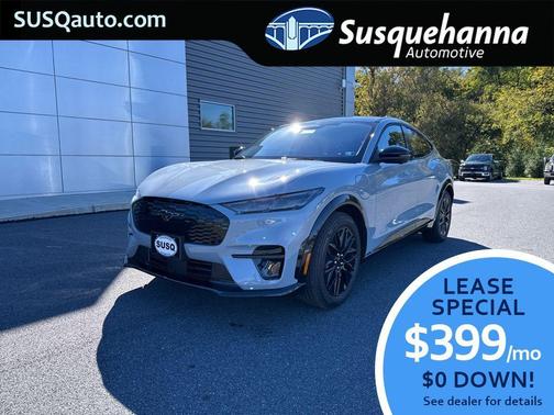 2025 Ford Mustang Mach-E Premium