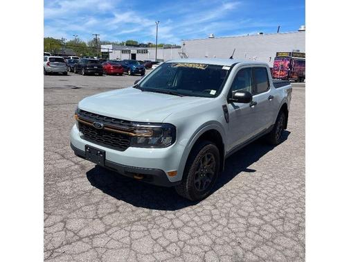 Gray 2023 Ford Maverick XLT Advanced