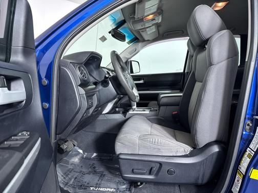 Blue 2014 Toyota Tundra SR5
