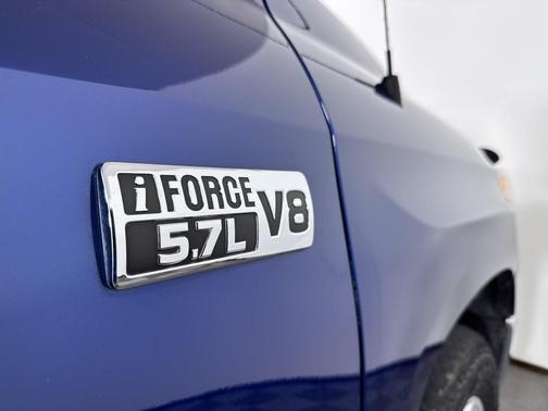 Blue 2014 Toyota Tundra SR5