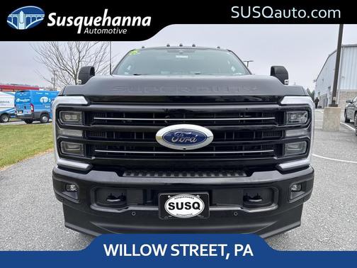 2025 Ford F-250 Platinum