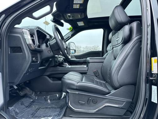 2025 Ford F-250 Platinum