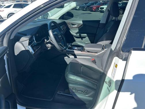 2019 Audi Q8 3.0T Premium Plus