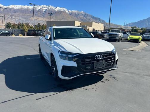 2019 Audi Q8 3.0T Premium Plus