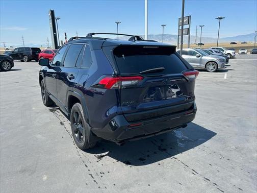 2021 Toyota RAV4 Hybrid SE