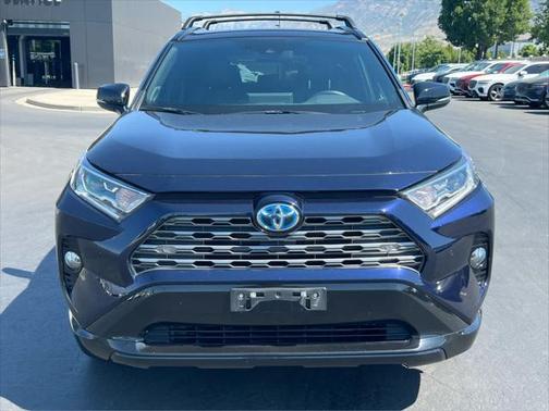 2021 Toyota RAV4 Hybrid SE