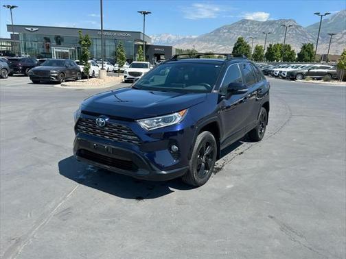 2021 Toyota RAV4 Hybrid SE