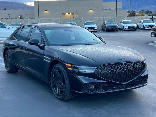 2026 Genesis G90 e-SC Prestige Black