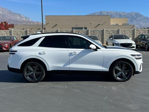 2023 Genesis GV70 3.5T AWD Sport