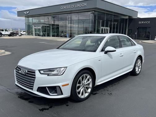 Glacier White Metallic 2019 Audi A4 45 Premium