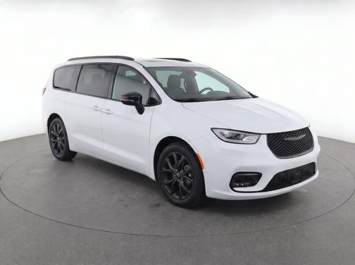 Bright White Clearcoat 2025 Chrysler Pacifica Limited