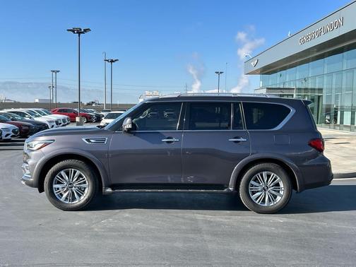 2024 INFINITI QX80 Luxe