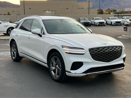 2026 Genesis GV70 2.5T