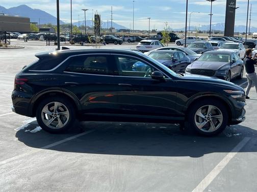 Vik Black 2026 Genesis GV70 2.5T Advanced