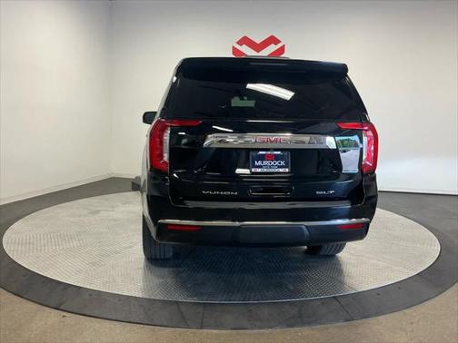 2024 GMC Yukon SLT