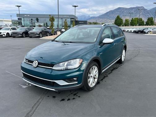 2018 Volkswagen Golf Alltrack TSI S