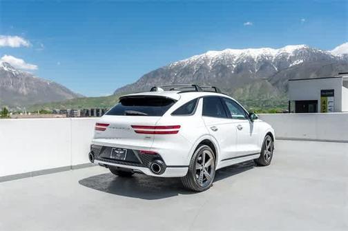 2025 Genesis GV70 2.5T AWD