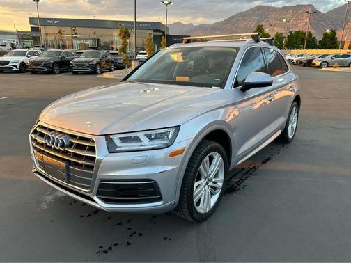 2018 Audi Q5 2.0T Premium Plus