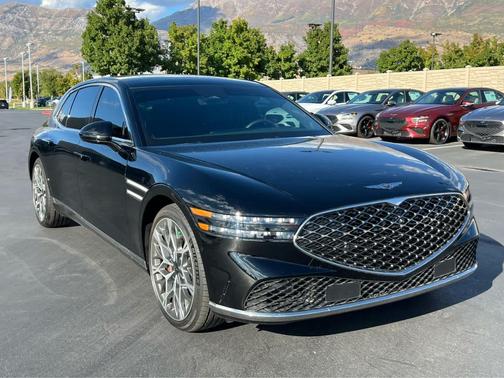 2024 Genesis G90 3.5T e-SC AWD