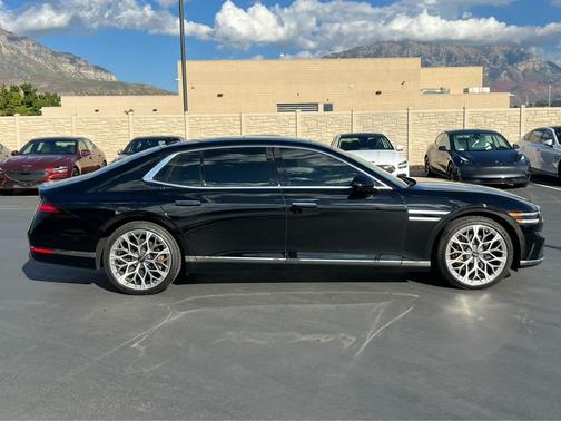 2024 Genesis G90 3.5T e-SC AWD